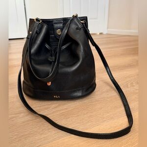 Lauren Ralph Lauren Andie Large Leather Drawstring Bucket Crossbody Bag Black
